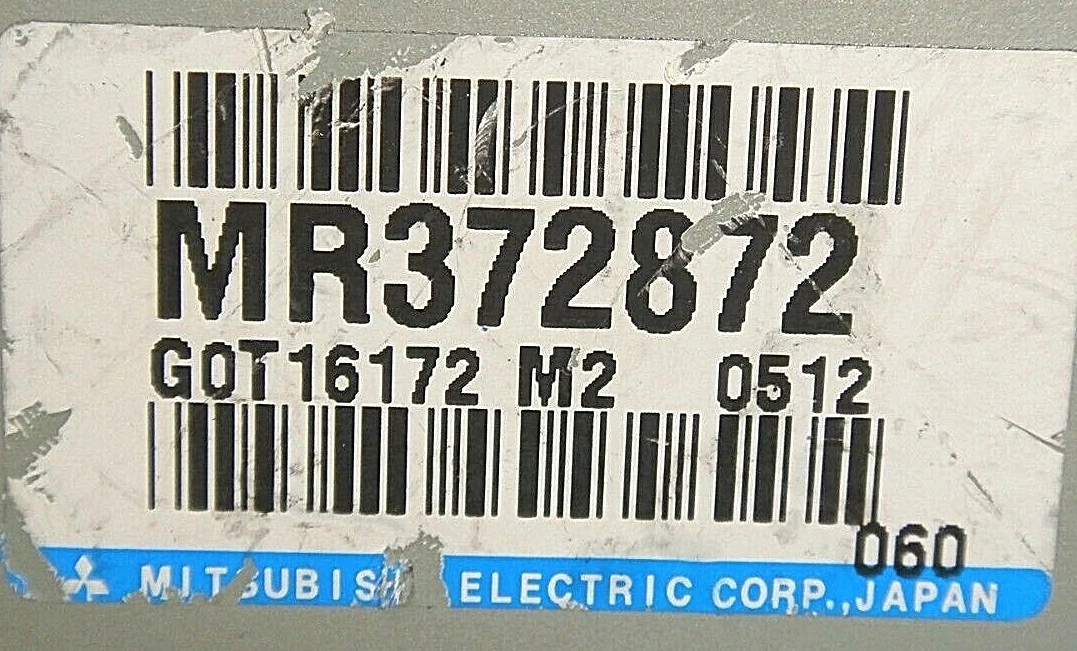 NEW GENUINE / OEM G0T16172M2 MR372872 for MITSUBISHI MONTERO SPORT 