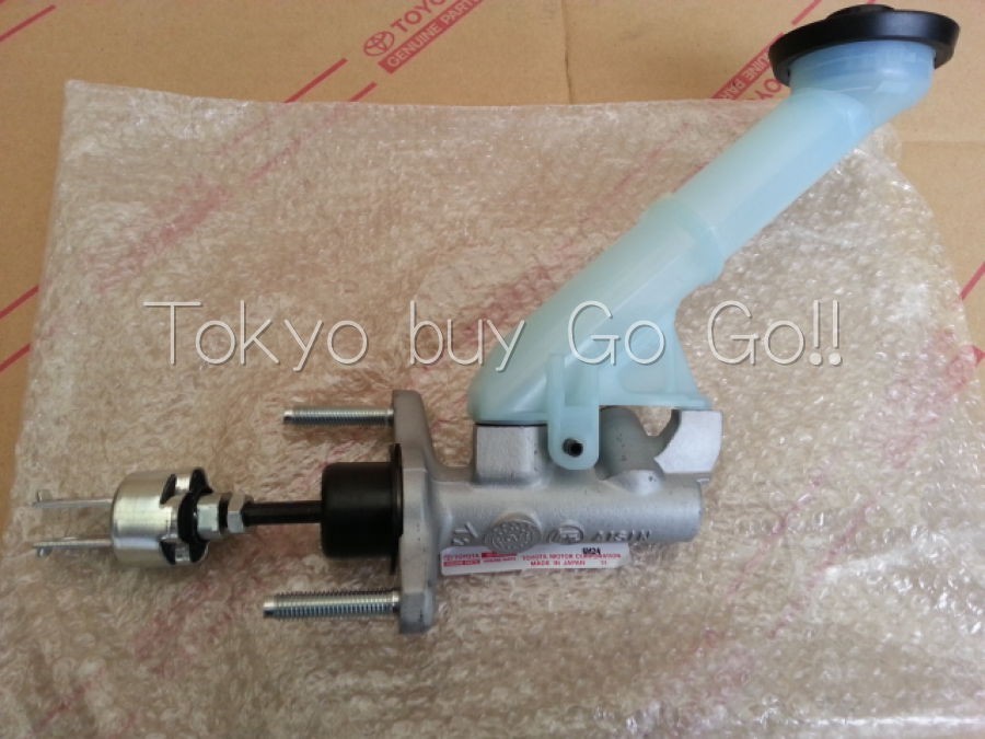 Lexus IS300 RightHand Drive Clutch Master Cylinder NEW Genuine OEM Parts eBay