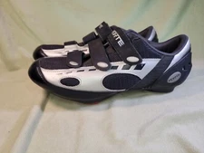 Clip-in Cycling Shoes Forte Size 9.5, Men's Cycling Shoes, UK Size 8.5