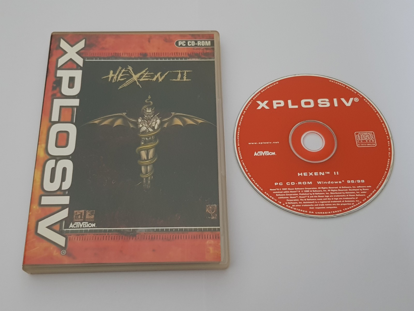 Hexen II 2 PC CD ROM Game Activision 1997 Retro First Person Shooter Quake Engin