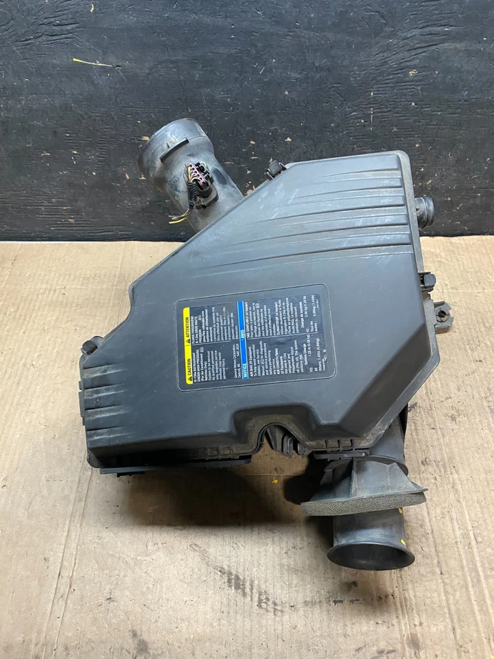 Filtro limpiador de admisión de aire Hummer H3 2007 caja de carcasa OEM T4104 DG Foto 3 de 4