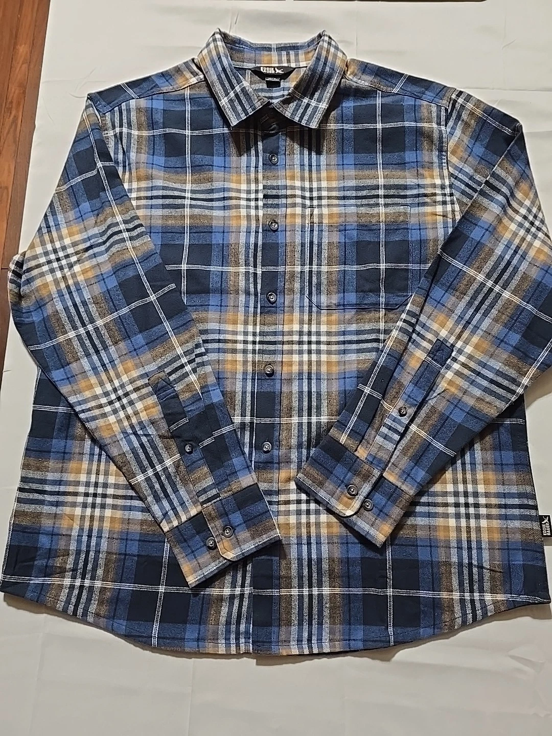 NWOT Eddie Bauer Mens Flannel XL Brown Blue Plaid Button Down grunge Shirt