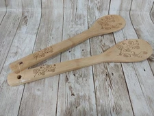 New! 2 Pc Floral Wooden Spoons Cooking 12" Non-Stick Wood Kitchen Utensils Decor
