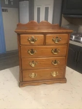 A BEAUTIFUL ANTIQUE PINE MINIATURE CHEST OF DRAWERS, APPRENTICE PIECE CIRCA-1870
