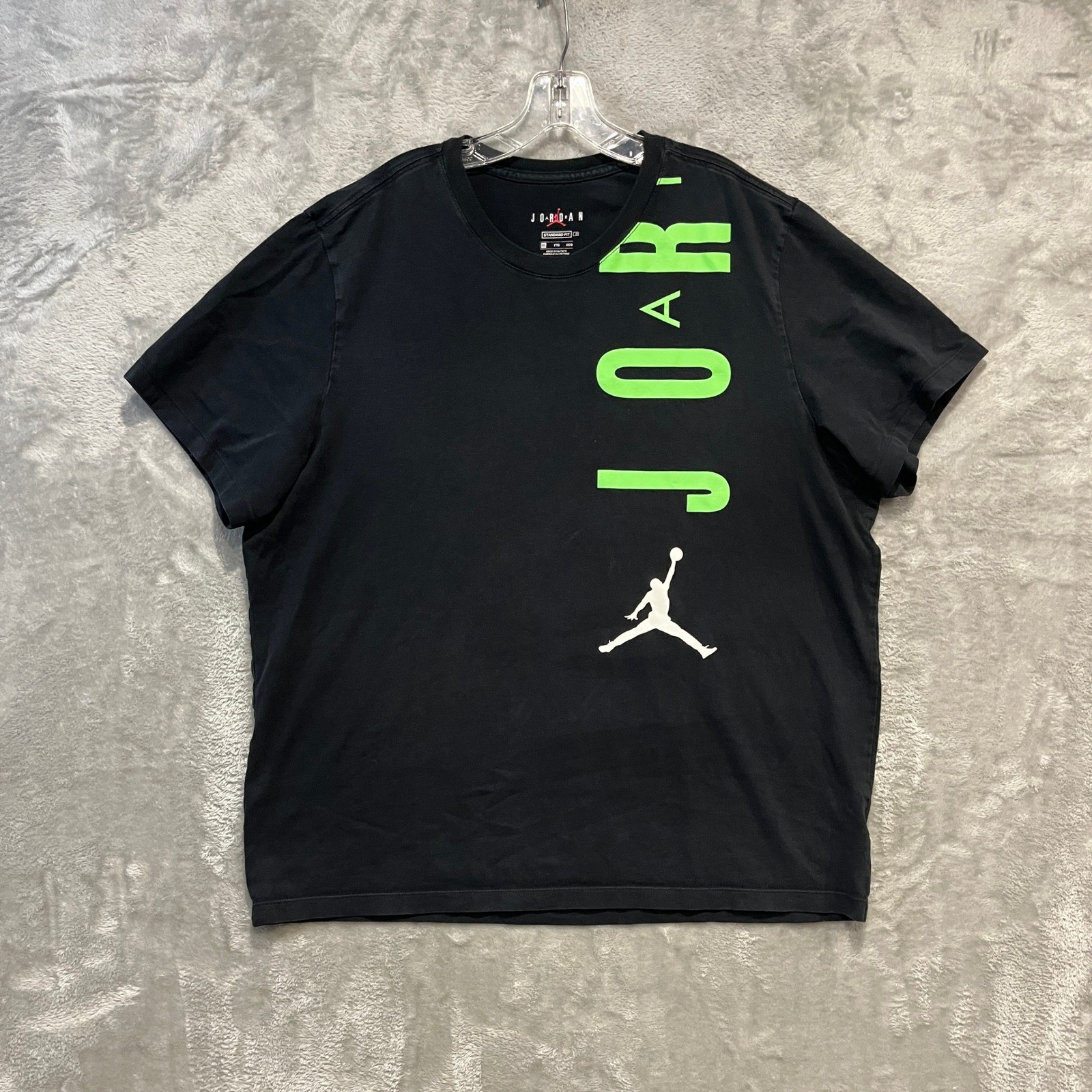 Jordan T-Shirt Mens XXL Black Neon Green Jumpman Graphic Short Sleeve Distressed