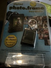 Digital Photo.frame Keychain