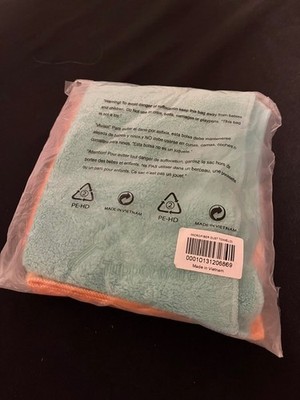 NEW Tupperware Microfiber Dust Towels Set of 2 Multicolor 