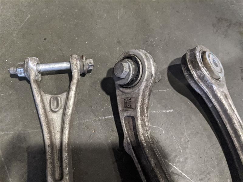 Maserati Ghibli 2014-2017 Rear Right Control arms 3 pcs