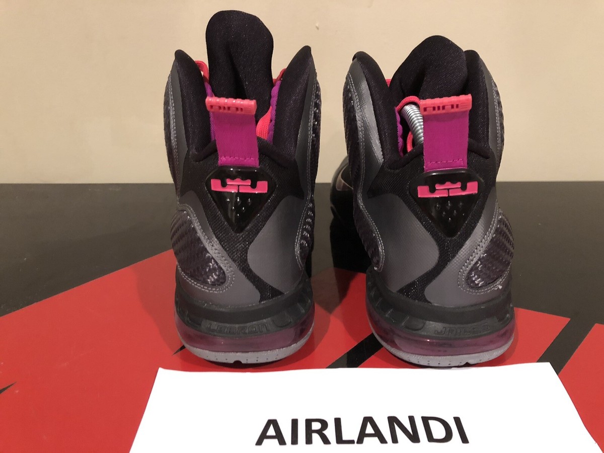 NIKE LEBRON 9 IX MIAMI NIGHTS SIZE 8.5 COOL GREY GRAPE BLACK