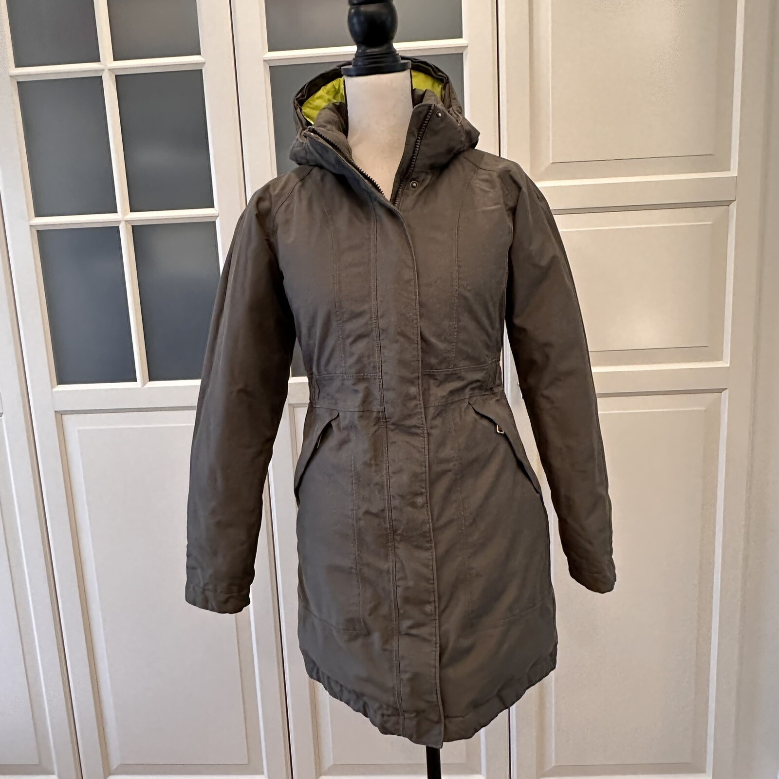 north face olive parka