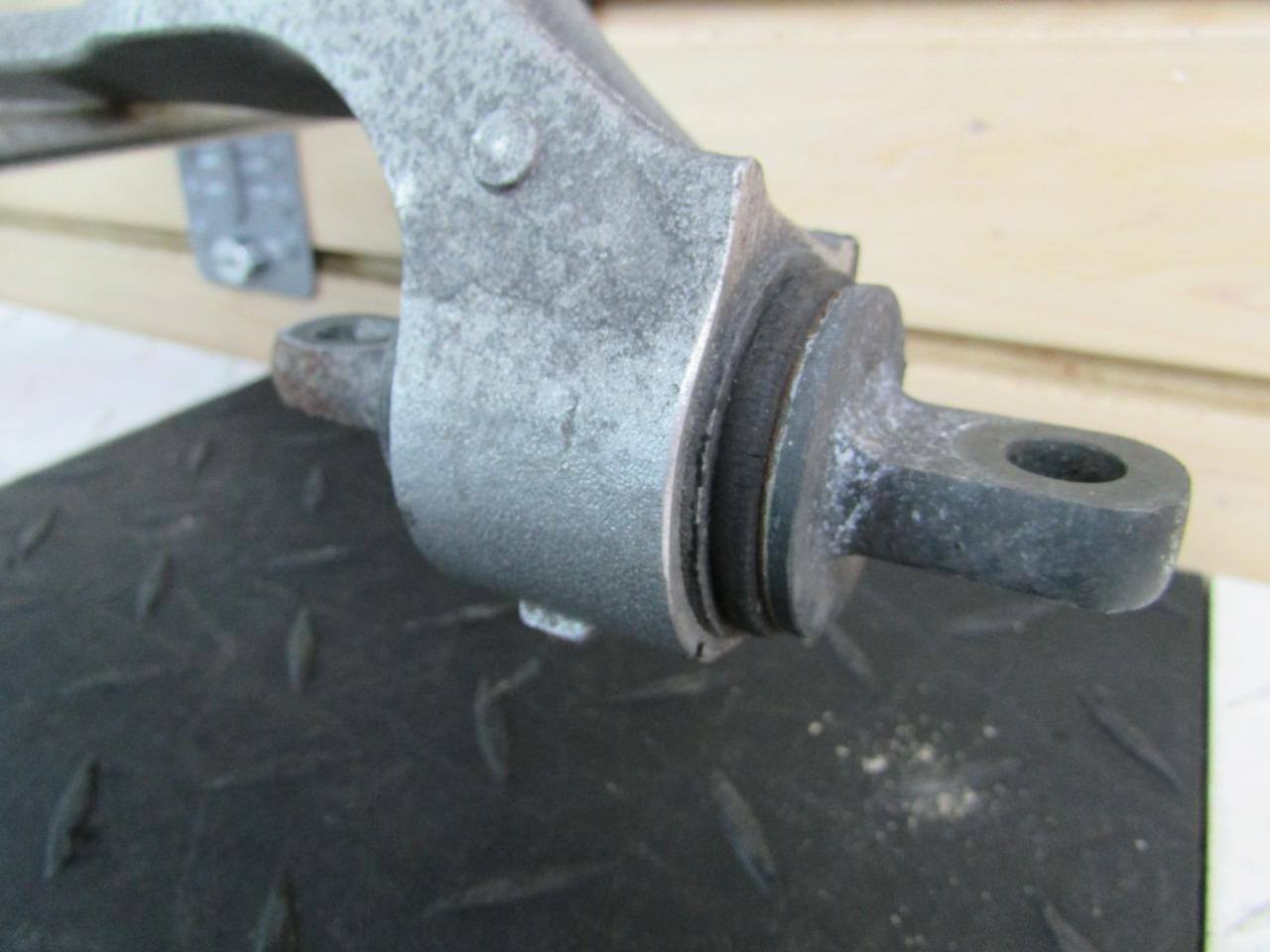 2002 Ferrari 360 Spider Front Right Lower Control Arm Wishbone