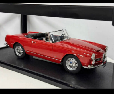 Cult Models! 1:18 Resin Model Car Alfa Romeo 2600 Spider