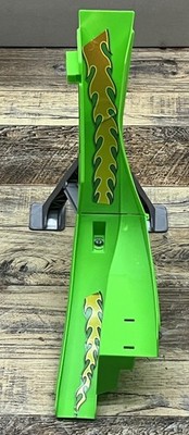 2011 Mattel Hot Wheels Track Builders Jump Section Green With Flames