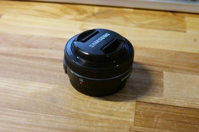 Samsung NX 16mm f/2.4 i-Function Wide-Angle Lens, Black [0683B]