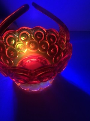 GLOWS L.E. Smith Moon & Stars Amberina Candy Nut Trinket Basket w/ Split Handle