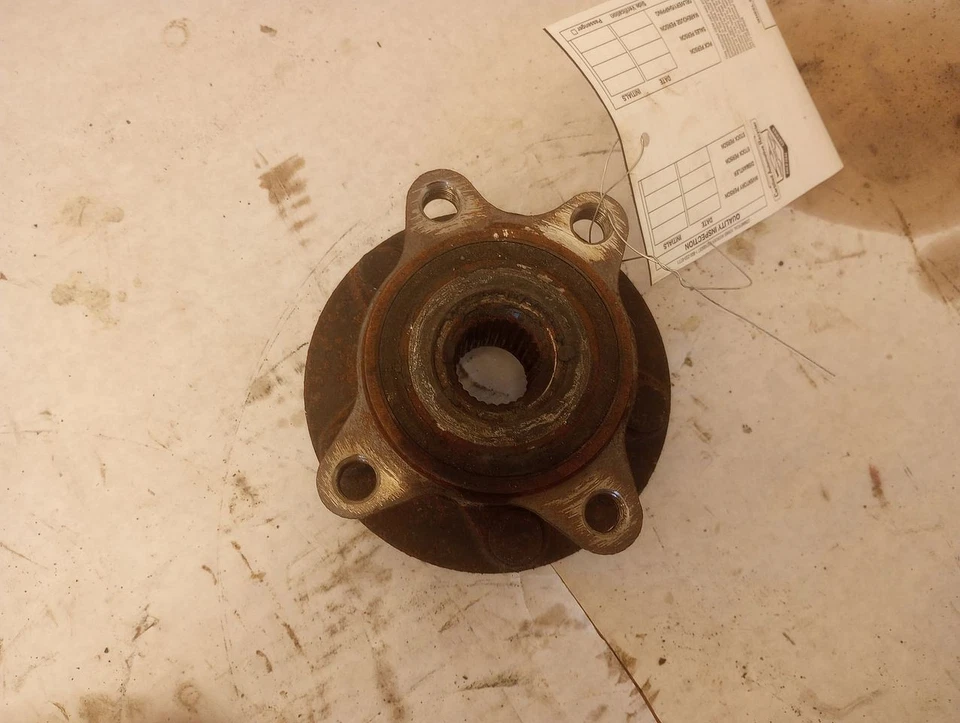 Front Hub BDTS3304XA Fits 19-23 Mazda 3 3067957 - Image 3 of 4