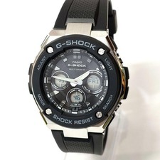 Brand new CASIO G SHOCK GST W300 1AJF New O7