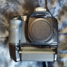 - saleCanon EOS 10D + BG-ED-3 (BattGrip)