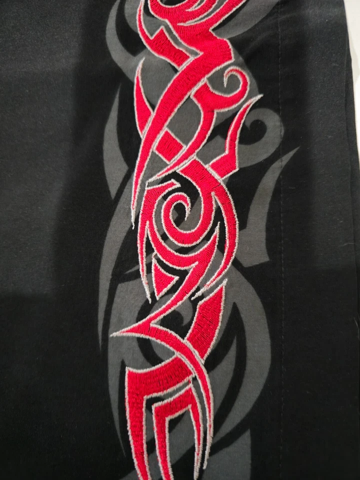 Dragonfly Clothing Men Short Sleeve Embroidered Barbed Wire Button Up Black XXL - Image 2 of 4