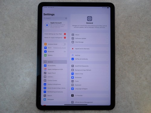 Apple iPad Air (5th Generation) A2588 64 GB, Wi-Fi, 10.9 in - Space Gray *READ* - Afbeelding 2 van 21