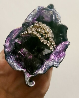 Rough Amethyst Sculpted Statement Ring KATROX Purple Silver Hand Ring Rock Chic