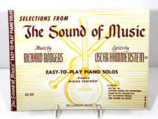 Selections from The Sound of Music  Easy-to-Play Piano Solos w/ Lyrics Songbook