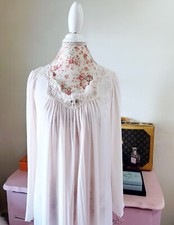 Vintage Shadowline Nightgown Pink Romantic Babydoll Flowy Pearl Rosette Accent S