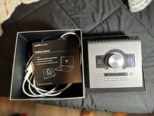 Universal Audio Apollo Twin Desktop Audio Int...