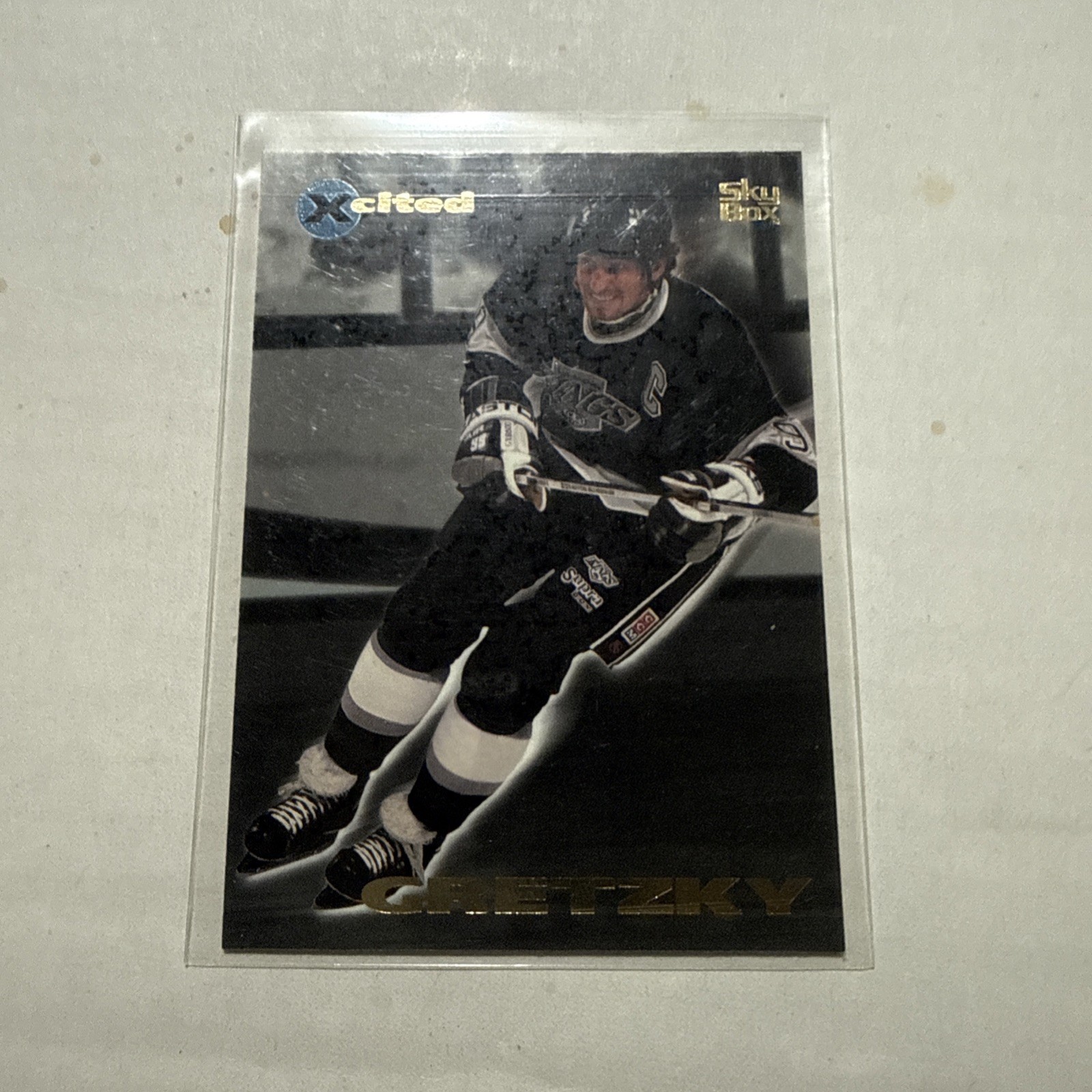 1995-96 Skybox Emotion Xcited Wayne Gretzky #5 Los Angeles Kings