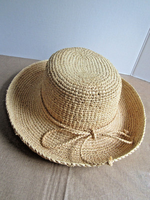 Scala Women's Crocheted Raffia Hat w Drawstring O/S Rolled Brim Crushable