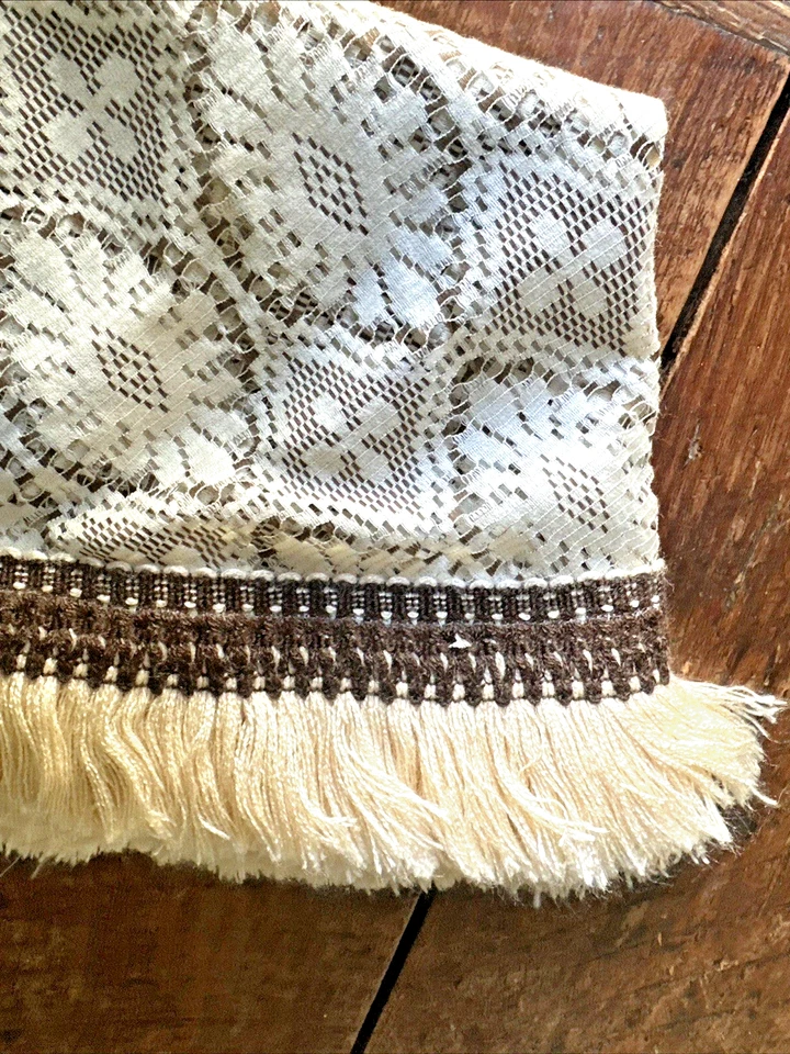 复古 70 年代棕色象牙流苏桌布圆形中世纪 70 英寸直径花边 — 第 4/4 张图片