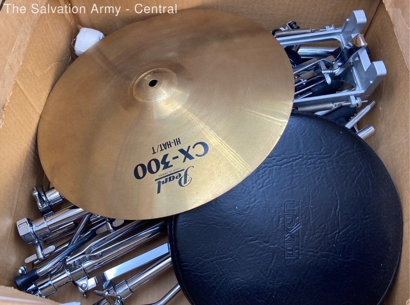 Lot Of Pearl CX-300 Percussion Instrument Hi-Hat With Drum Equipment