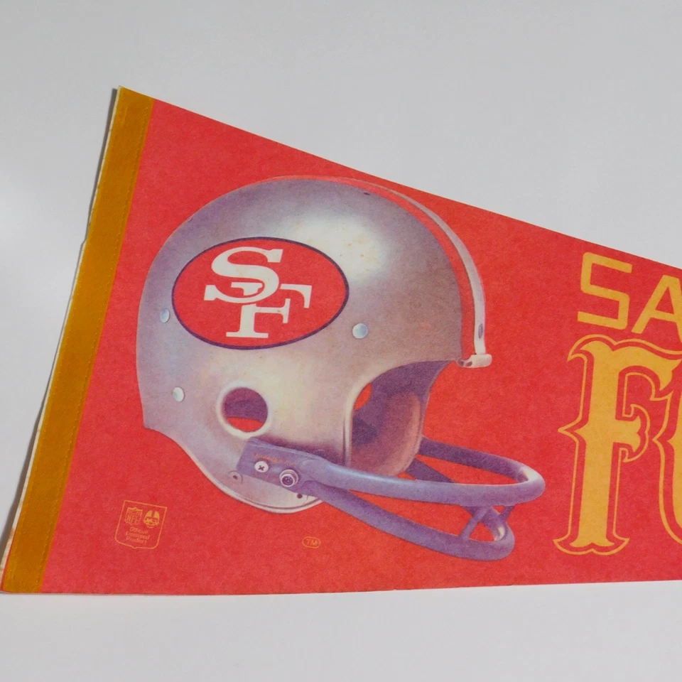 Vintage Original 1970s SAN FRANCISCO 49ers NFL Helmet Logo Full Size Pennant - Image 4 of 4