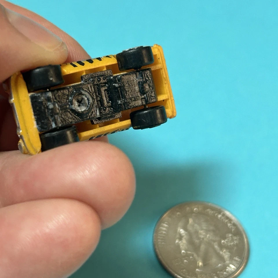 Micro Máquinas Sueltas Ford VICTORIA RAYAS TIGRE Convertible LGTI GALOOB 25( Foto 2 de 2