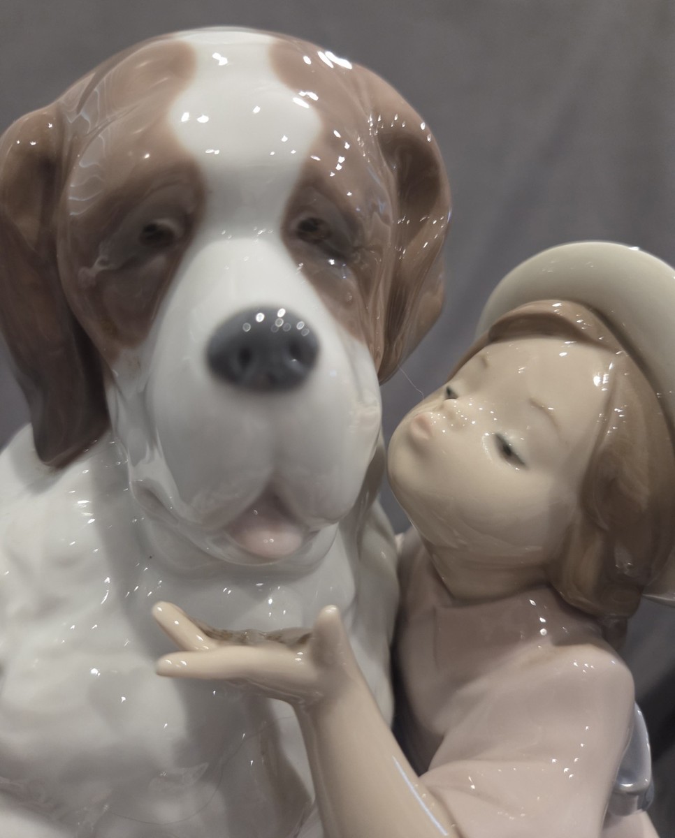 Lladro 6632 A Birthday Kiss Handmade Spain Mint Condition Free