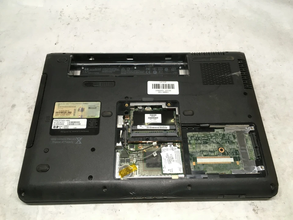 HP Pavilion dv6-6c53cl [FOR PARTS] Intel i3 2nd Gen. @2.2 GHz - JZ - Image 4 of 4