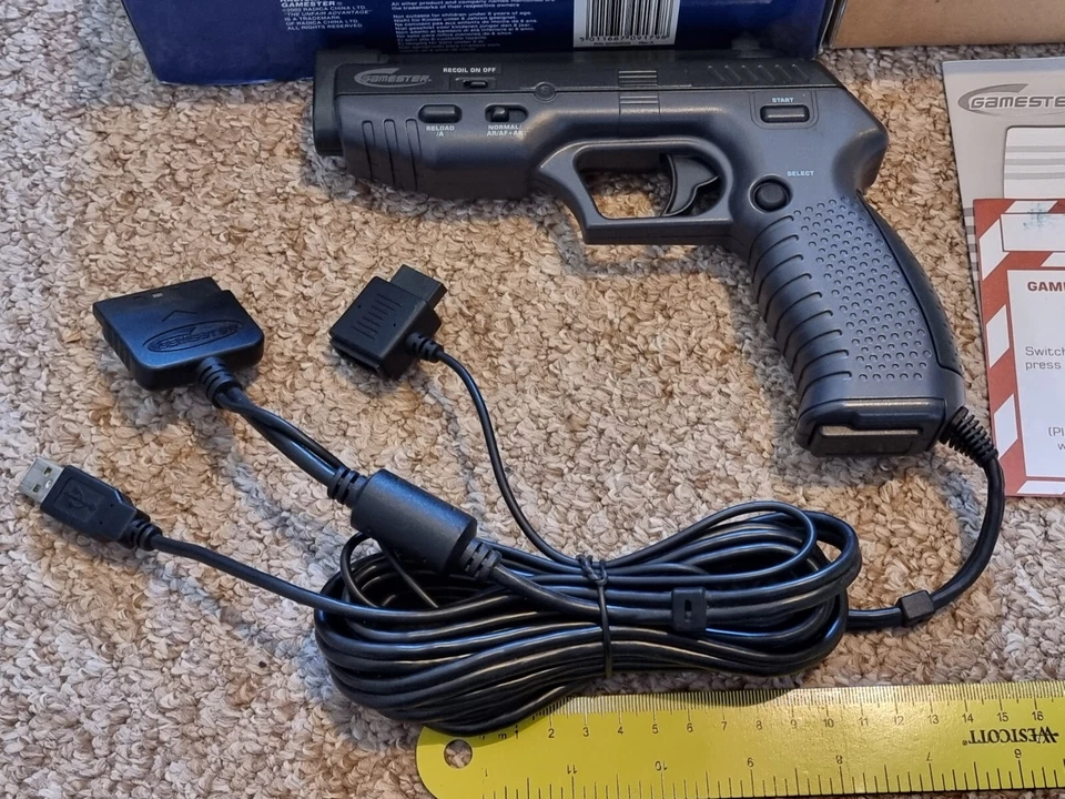 SONY PLAYSTATION 1 2 PS1 PS2 LIGHT GUN PISTOL BLASTER GAME CONTROL Black G-Con - Image 2 of 4