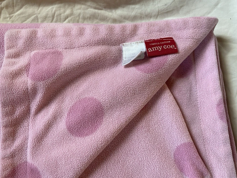 Manta de bebé Amy Coe rosa a lunares suave polar reversible 30" x 40" suave Foto 4 de 4