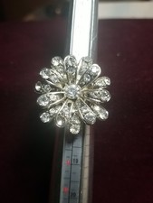 Stretch Silvertone Flower W/ Rhinestones Ring Unmarked