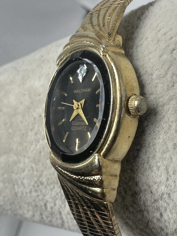 Waltham Diamond W050-007 Nova Bateria Relógio Feminino 19MM 6" Vintage Tom Dourado K34 - Imagem 2 de 4