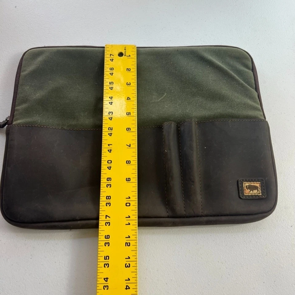 Laptop Cover Case 11" X 15" Brown Waxed Canvas and Genuine brown leather - Image 2 of 4