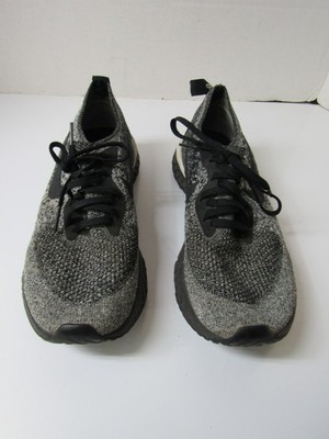 Nike Epic React Flyknit Grey Black Running Shoes Womens Size 8.5 COA AQ0070-011