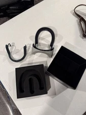 Feelmore Labs Cove Wearable Vibrating Device For Mind Mental NO CHARGER