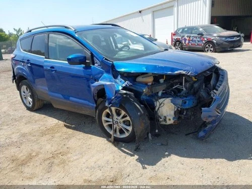 Passenger Side View Mirror Painted Cap Without Memory Fits 17-19 ESCAPE 392271
