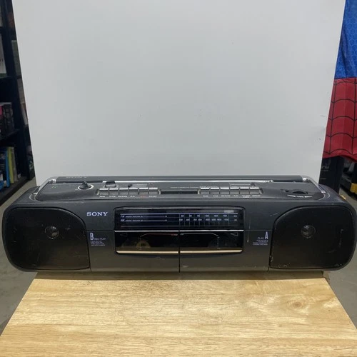 Sony CFS-W301 FM/AM Stereo Dual 2-Cassette Radio Boombox/ Tested