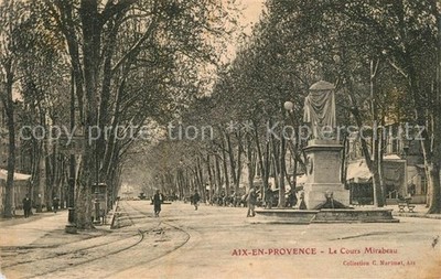 Aix-en-Provence Cours Mirabeau Monument Allée