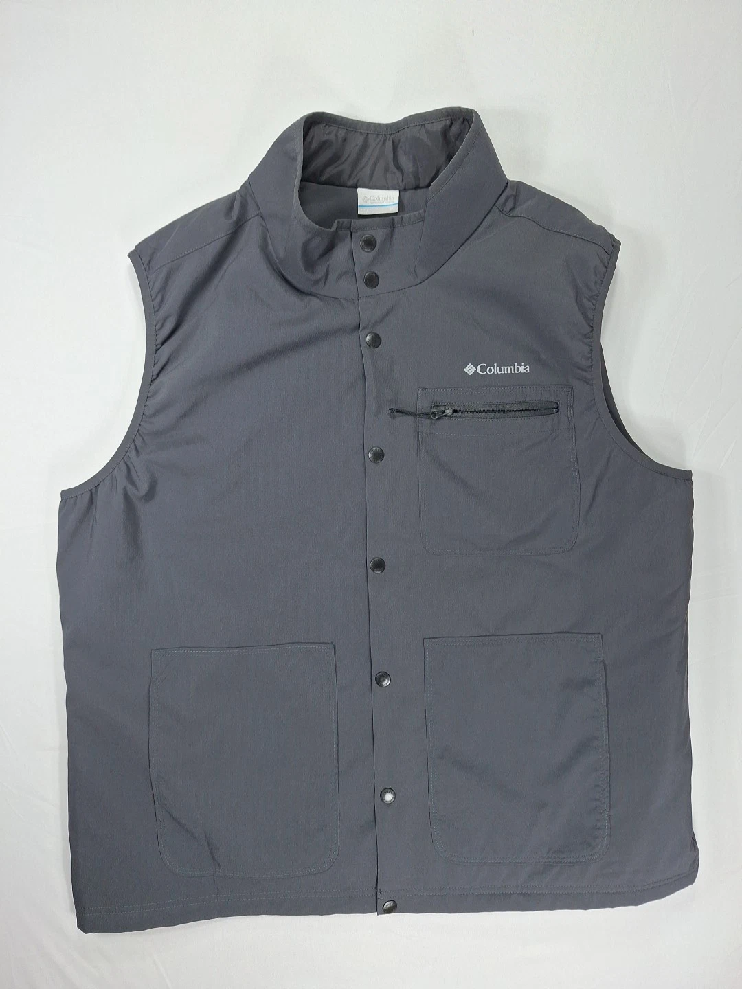 Men's Columbia Shark Coral Ridge Vest Jacket XL
Opens in a new window or tab