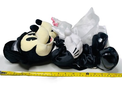 Mickey Minnie Bride Groom Disney Shopping 15.5 Inch Plush Set