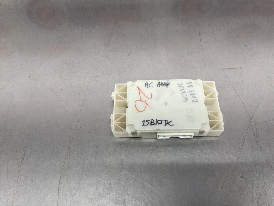 2009 日产 370Z CCM 气候控制模块放大器 27760 原始设备制造商 15BKJDC — 第 3/4 张图片