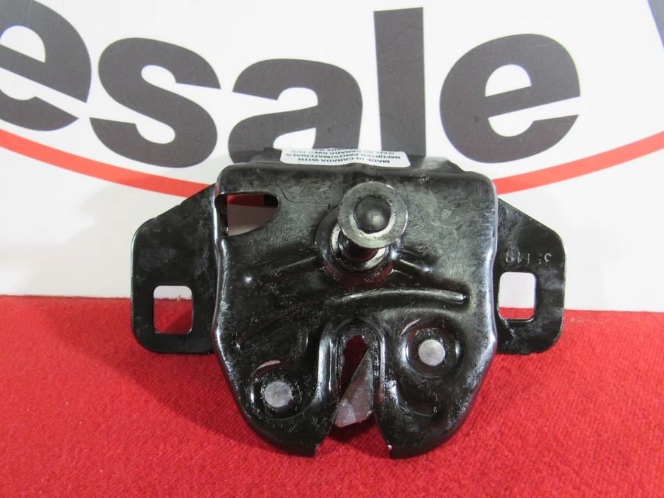 Conjunto de liberación de pestillo de captura de capó Dodge Ram Chrysler NUEVO OEM MOPAR Foto 2 de 4